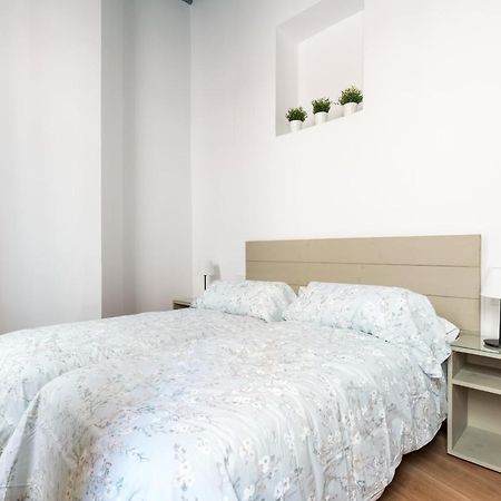Apartamentos Leoncillos Sevilla Kültér fotó