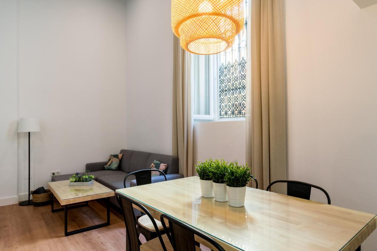 Apartamentos Leoncillos Sevilla Kültér fotó