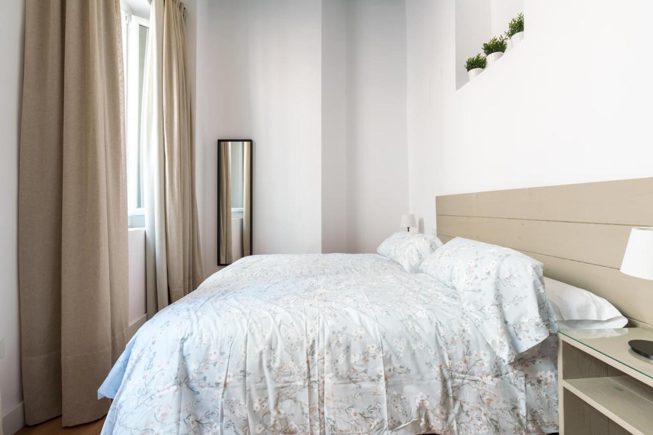 Apartamentos Leoncillos Sevilla Kültér fotó