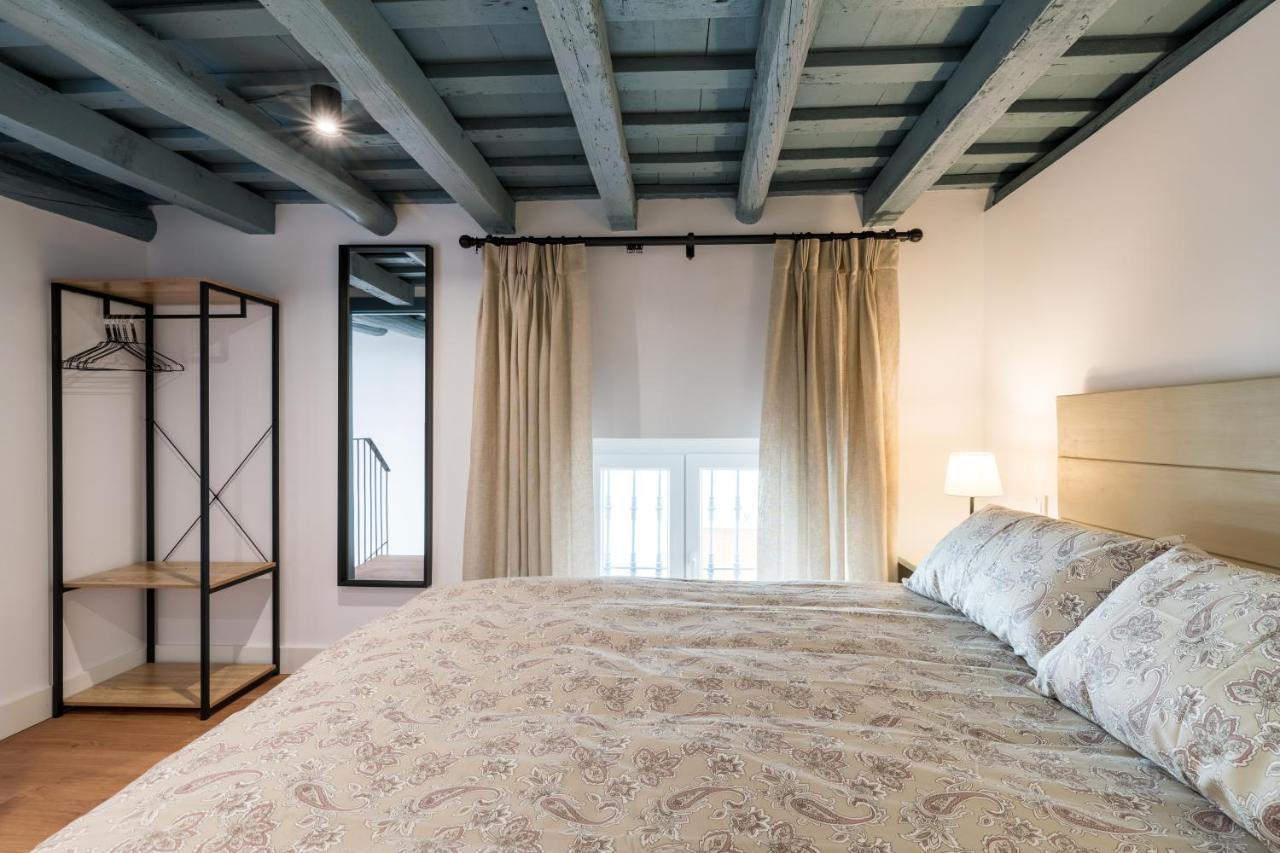 Apartamentos Leoncillos Sevilla Kültér fotó