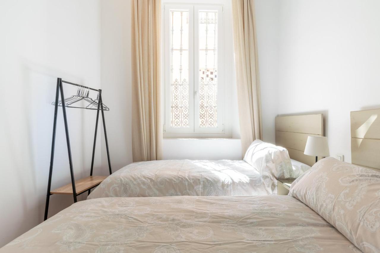 Apartamentos Leoncillos Sevilla Kültér fotó