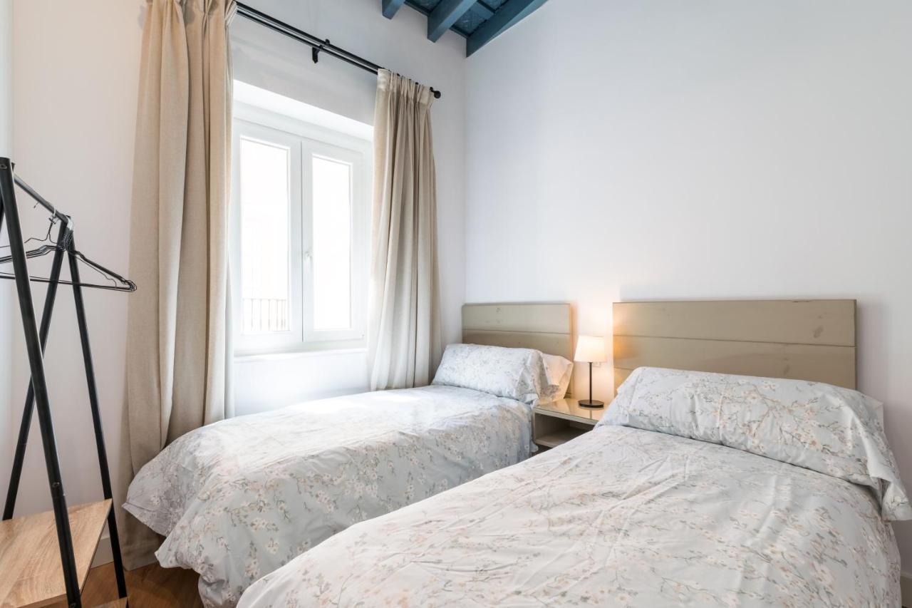 Apartamentos Leoncillos Sevilla Kültér fotó