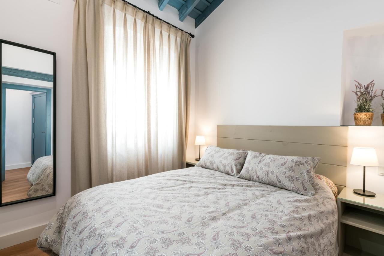 Apartamentos Leoncillos Sevilla Kültér fotó